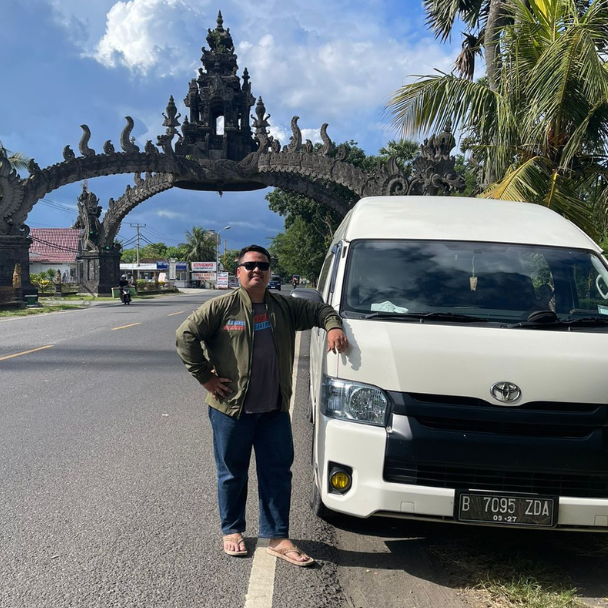 Sewa HIACE Wonosobo