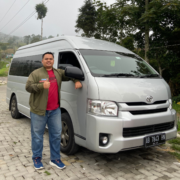 Sewa HIACE Wonosobo