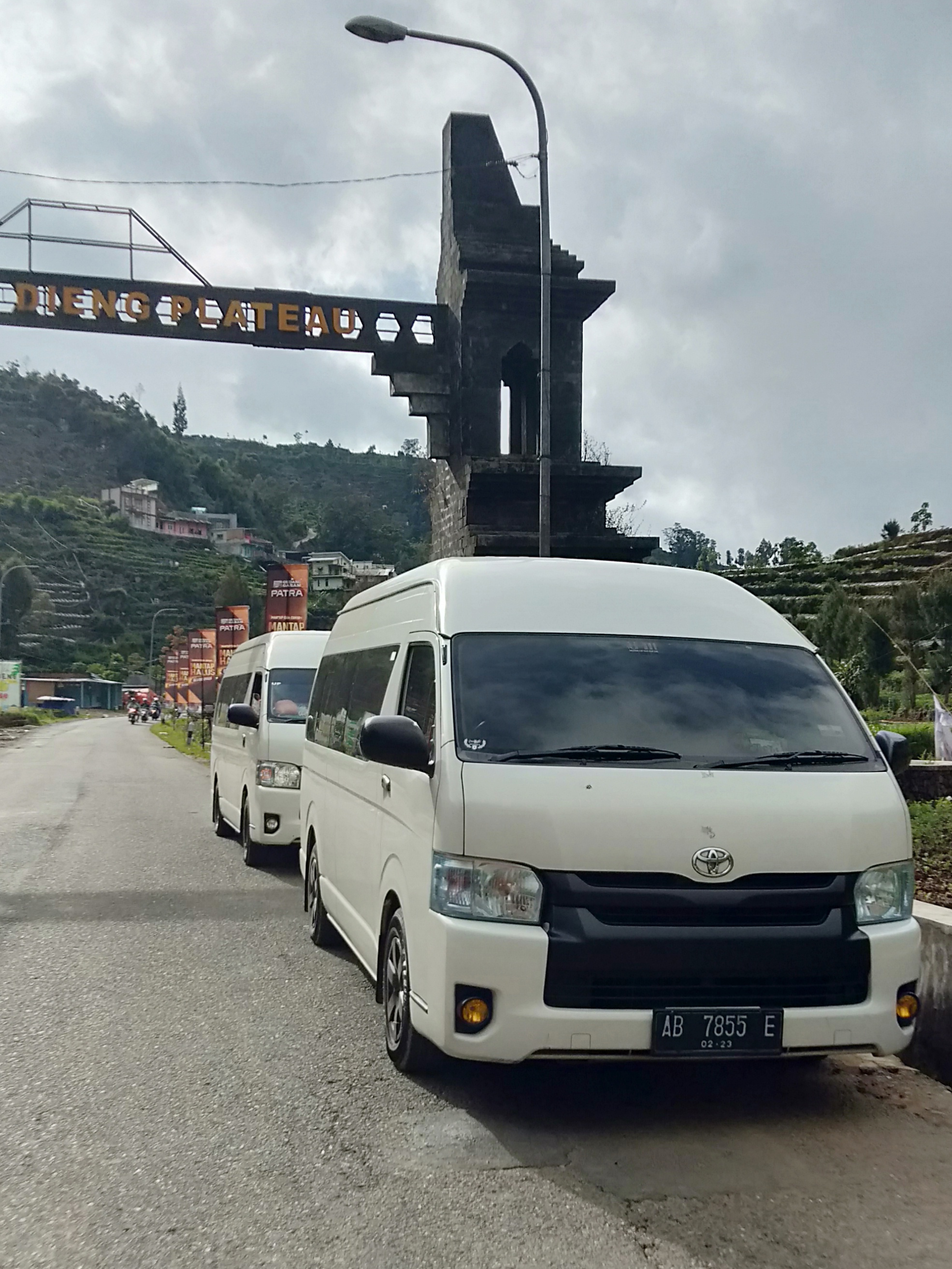 Sewa HIACE Wonosobo